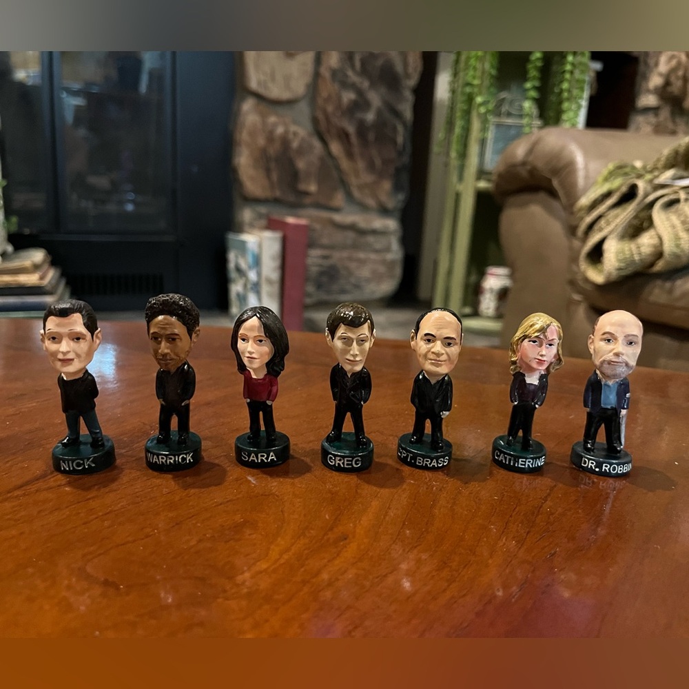 7 CSI Game Pieces